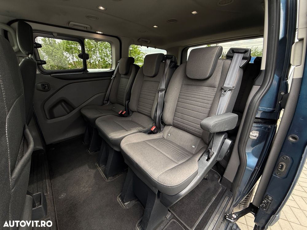 Ford Tourneo Custom - 7