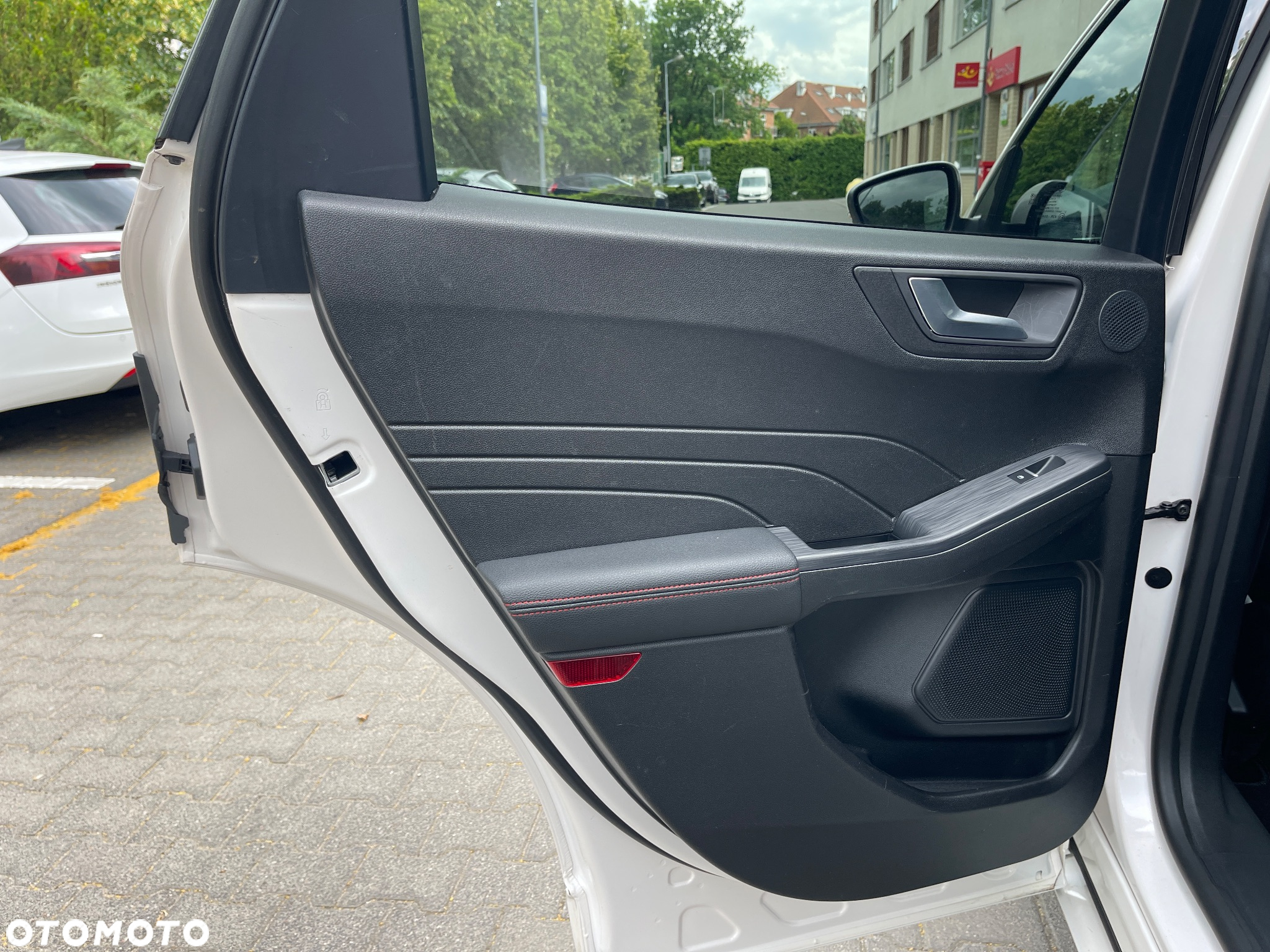 Ford Kuga 2.5 Duratec PHEV ST-LINE X - 22