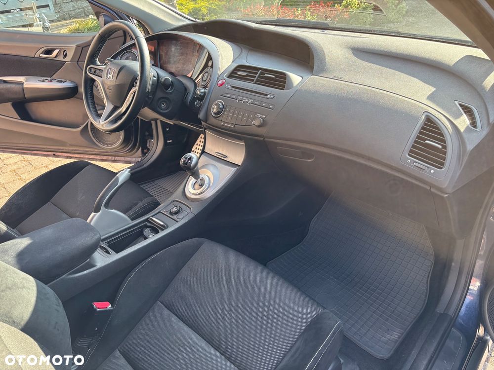 Honda Civic - 8