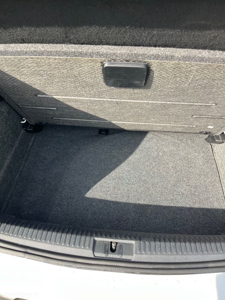 Volkswagen Polo Cross - 36