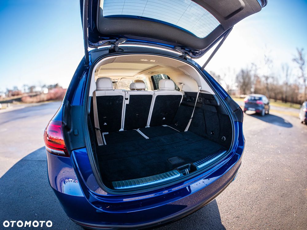 Mercedes-Benz GLE - 12