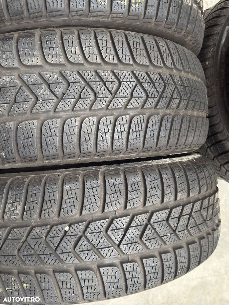 Vând 4 anvelope 225/50/18 Pirelli de iarnă ca noi - 3