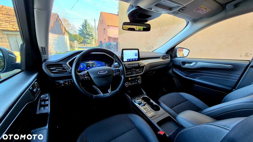 Ford Kuga 2.0 EcoBlue 4x4 TITANIUM X - 23