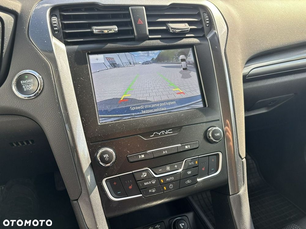 Ford Mondeo - 23