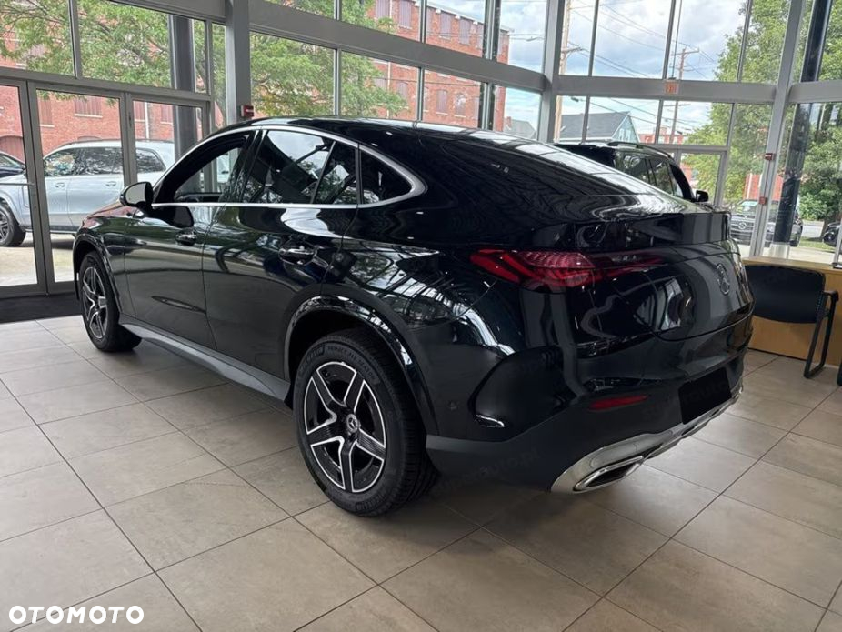 Mercedes-Benz GLC - 6