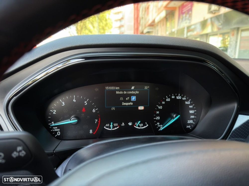 Ford Focus 1.0 EcoBoost ST-Line - 22