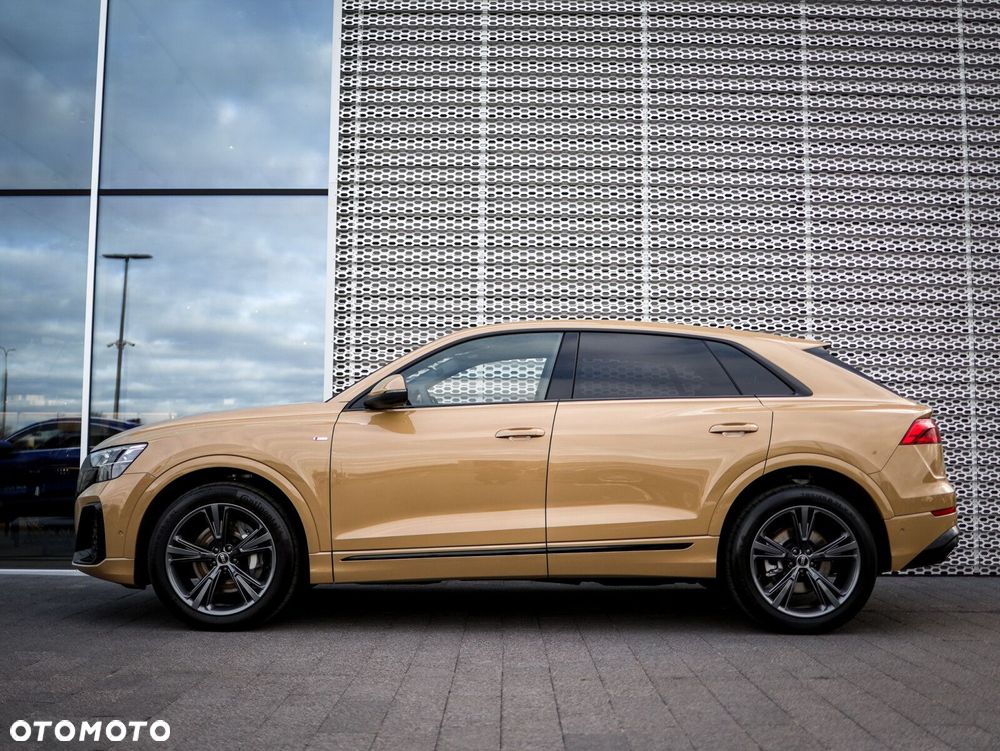 Audi Q8 - 3