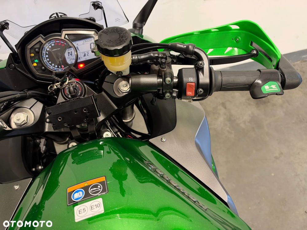 Kawasaki Z 1000 - 40