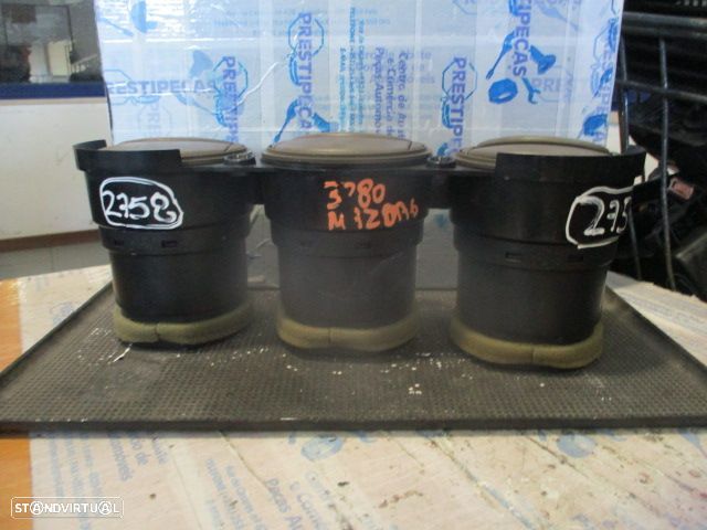 Grelha Friso GJ6A64930 MAZDA 6 2003 2.0I 140 CV 4P VERMELHO CENTRAL SOFAGEM - 2