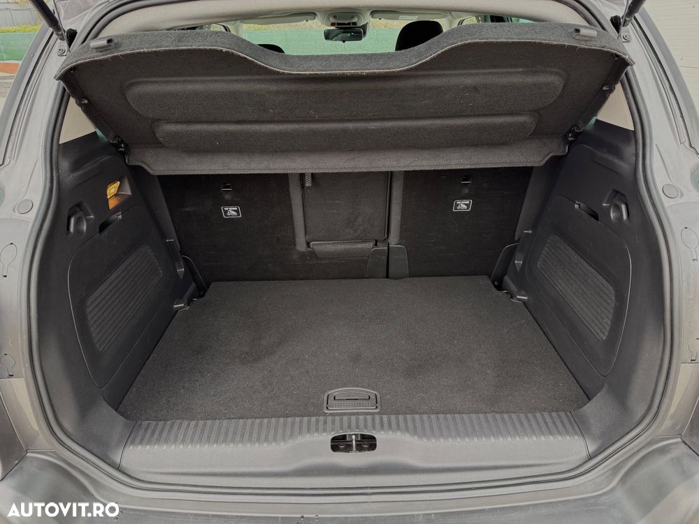 Citroën C3 AIRCROSS 1.2 PureTech S&S EAT6 Shine - 9