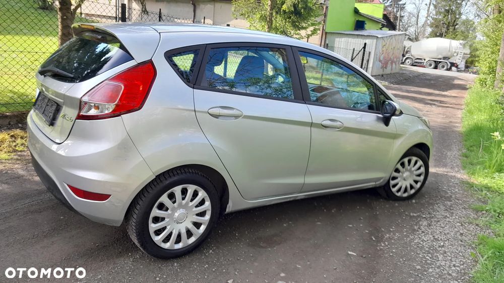 Ford Fiesta - 16