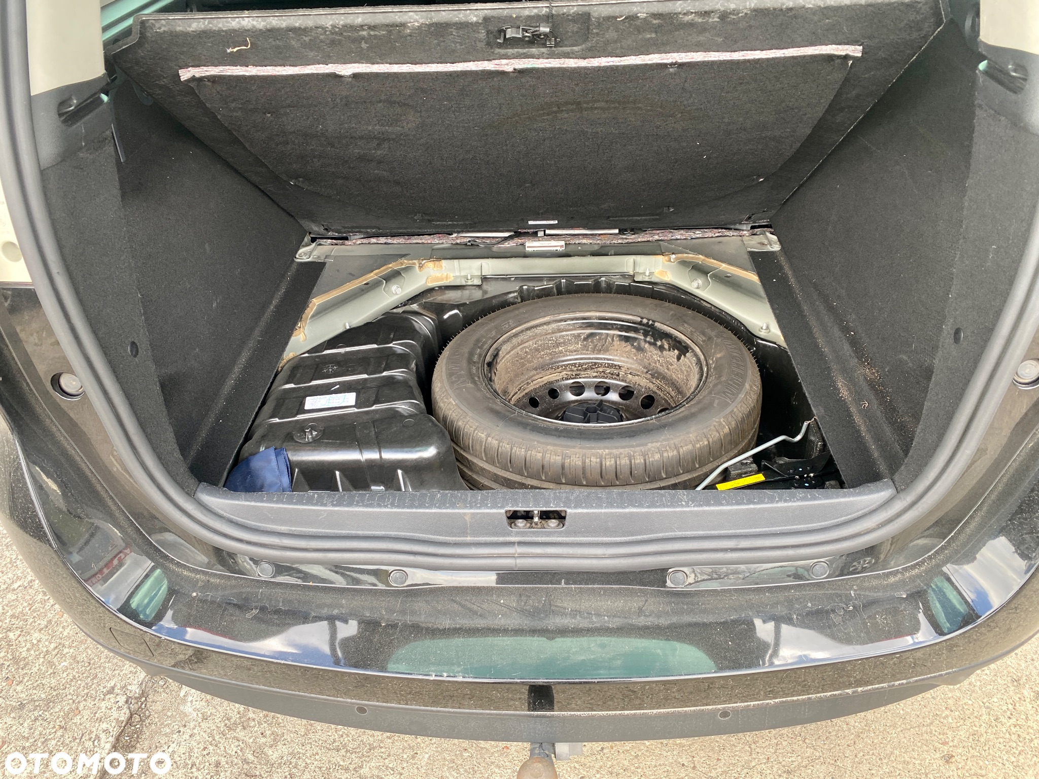 Renault Scenic ENERGY TCe 130 S&S Bose Edition - 13