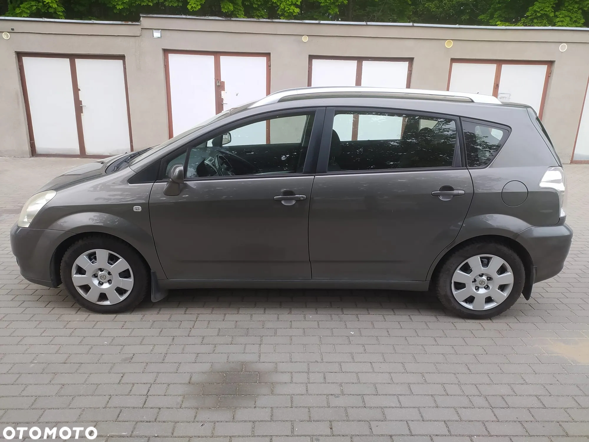 Toyota Corolla Verso 2.2 D-4D Terra 7os - 3