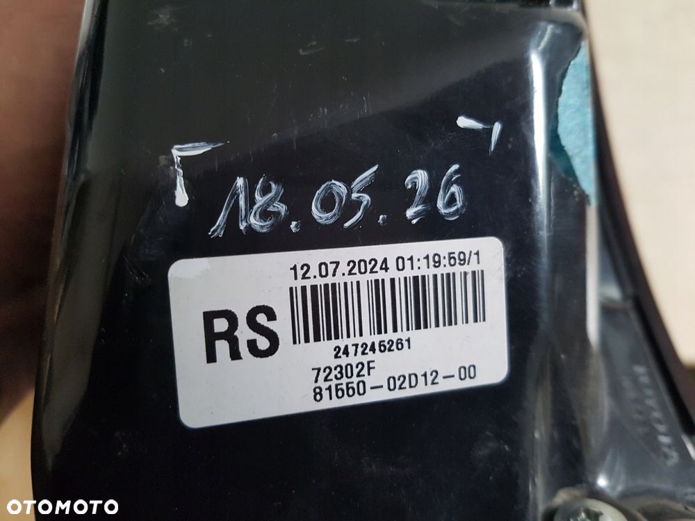 toyota corolla e21 sedan 19^ lampa led prawy tył 81550-02d12 - 3