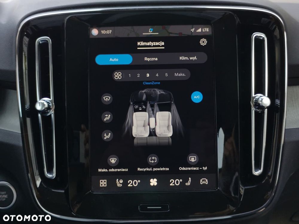 Volvo XC 40 - 27