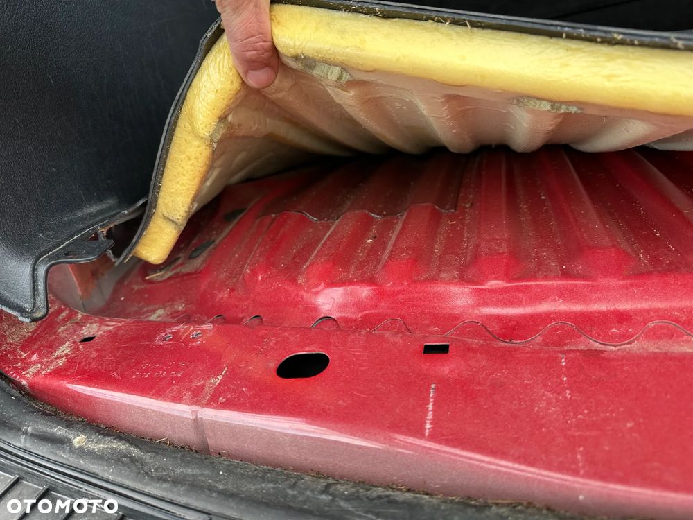 Volkswagen Caddy 1.0 (5-Si.) Trendline - 12