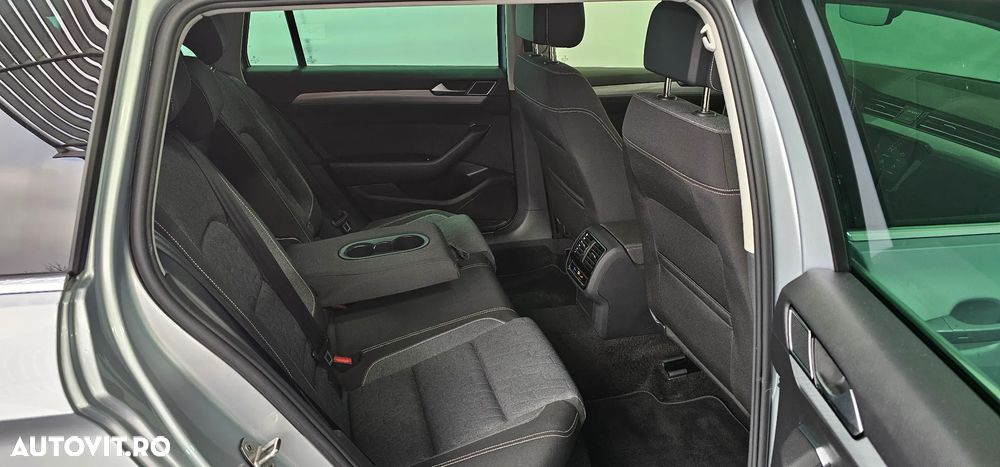 Volkswagen Passat 2.0 TDI SCR DSG Business - 29