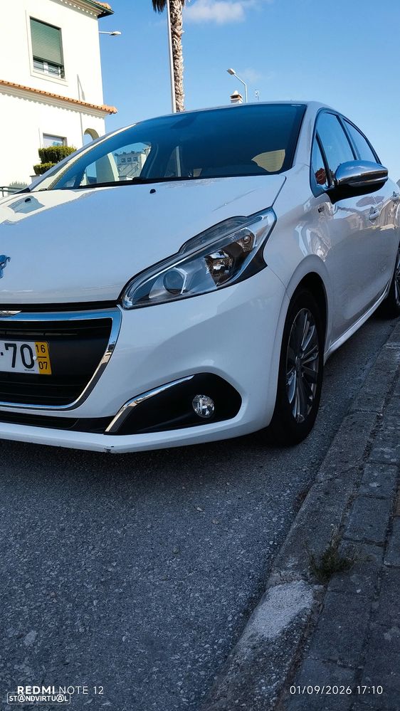 Peugeot 208 1.2 PureTech Style - 2