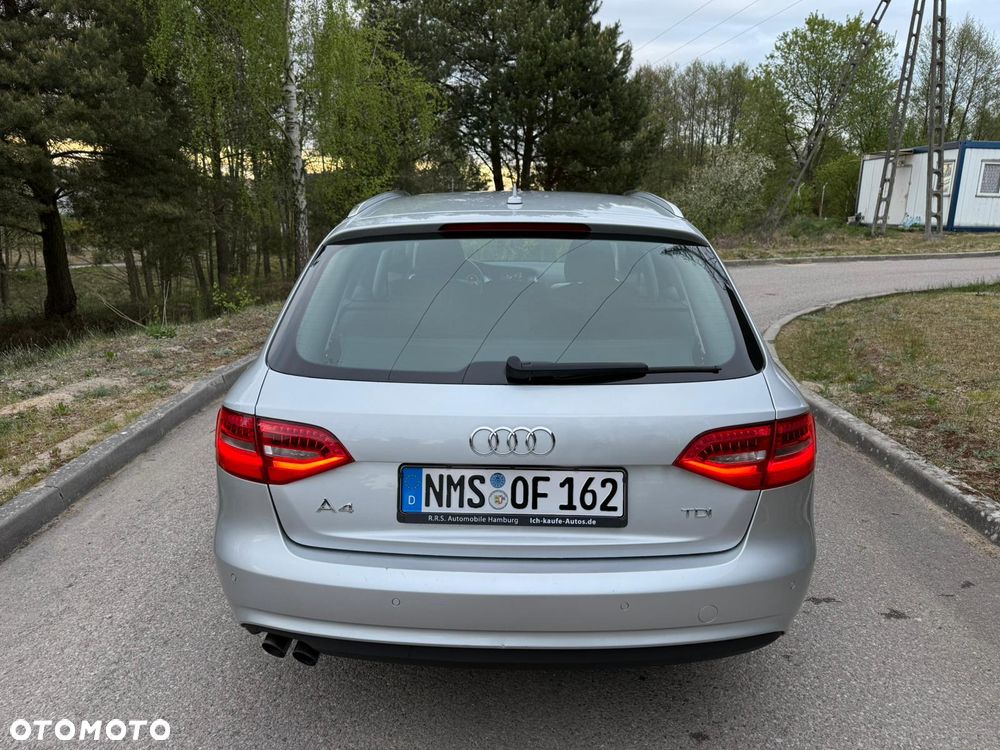 Audi A4 Avant 2.0 TDI DPF Ambiente - 6