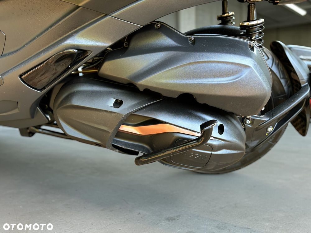 Piaggio MP-3 - 34