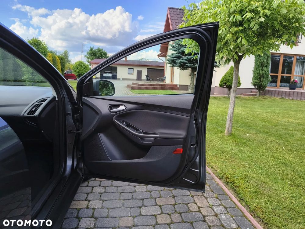 Ford Focus 1.5 TDCi ECOnetic 88g Start-Stopp-System Business - 19