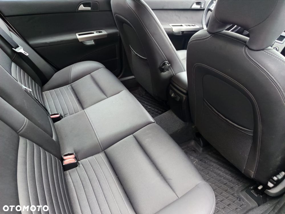 Volvo S40 2.0D Momentum - 18