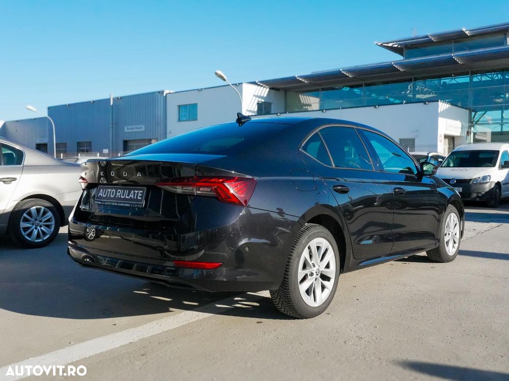 Skoda Octavia 2.0 TDI DSG Style - 5