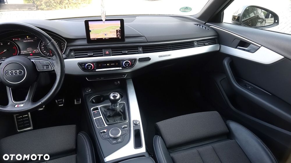 Audi A4 Avant - 31