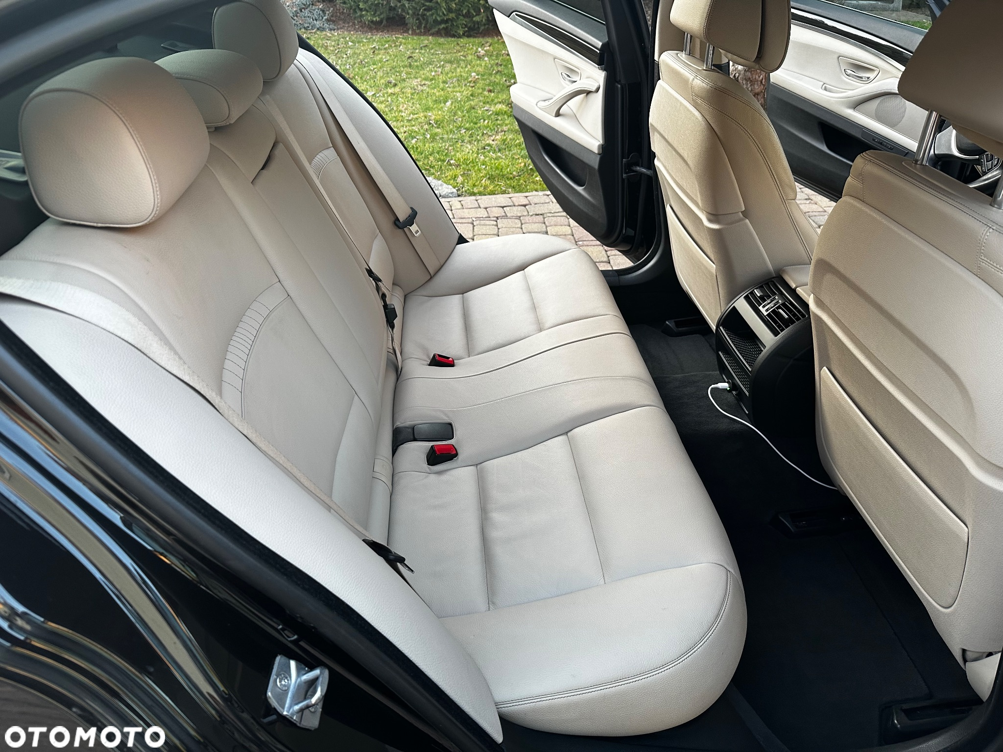 BMW Seria 5 520d xDrive Luxury Line - 15