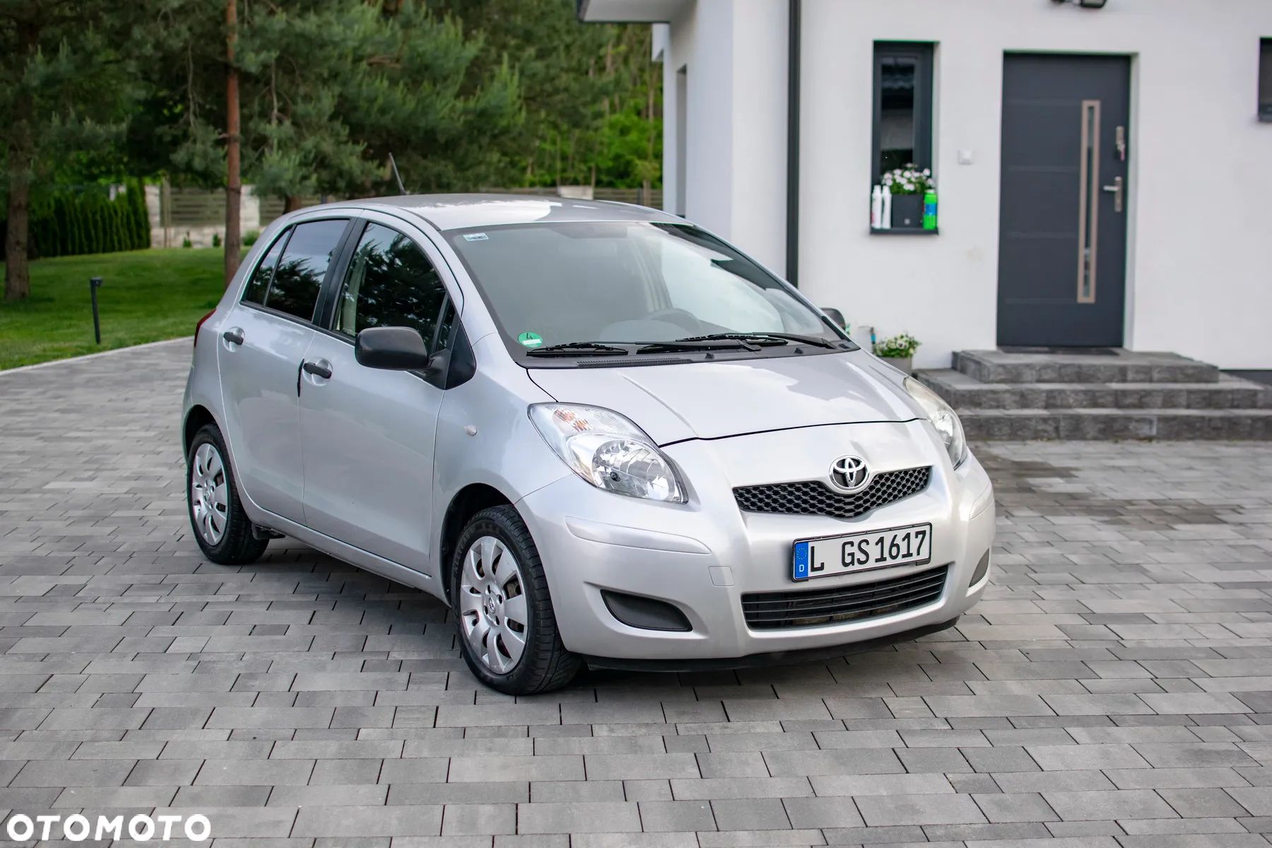Toyota Yaris - 1