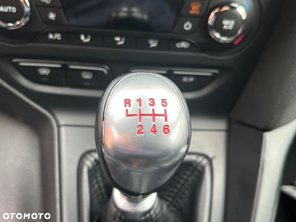 Ford Focus 2.0 EcoBoost ST mit Leder-Sport-Paket - 10