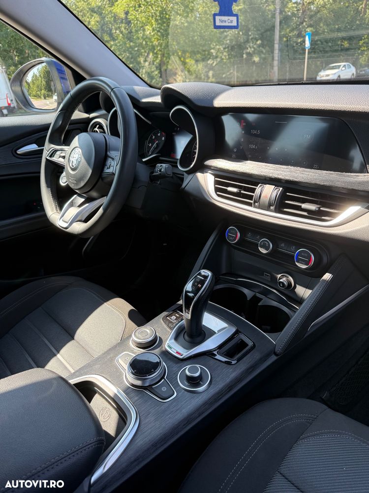 Alfa Romeo Stelvio 2.2 JTDM Super - 11