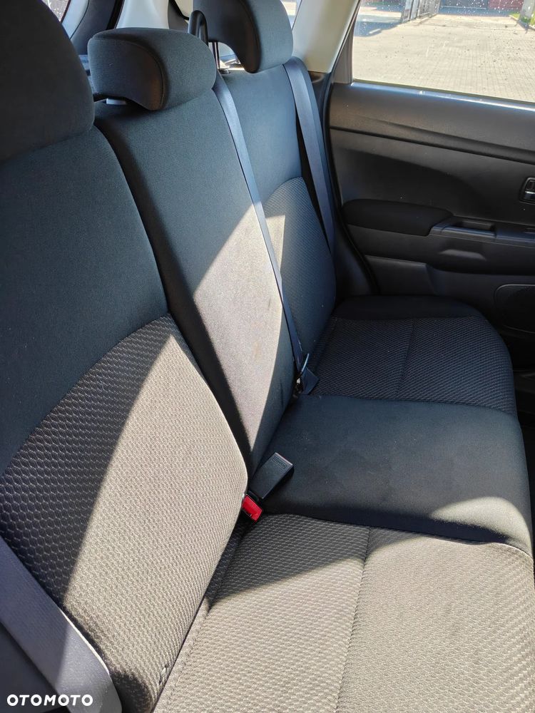 Mitsubishi ASX 1.6 Invite - 11