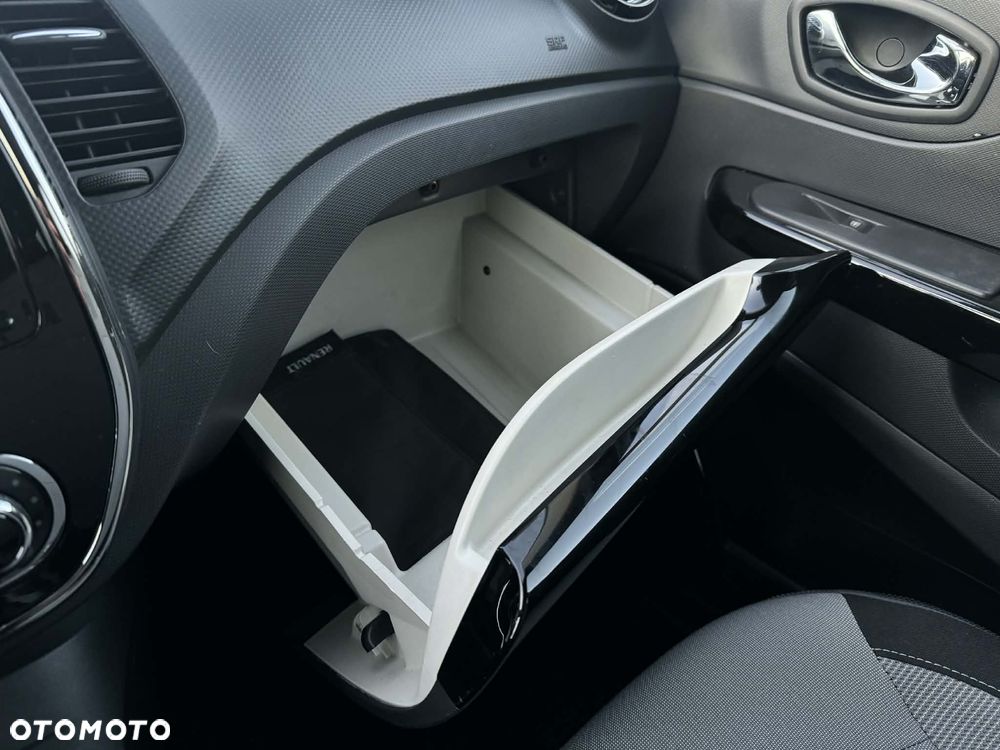 Renault Captur - 24