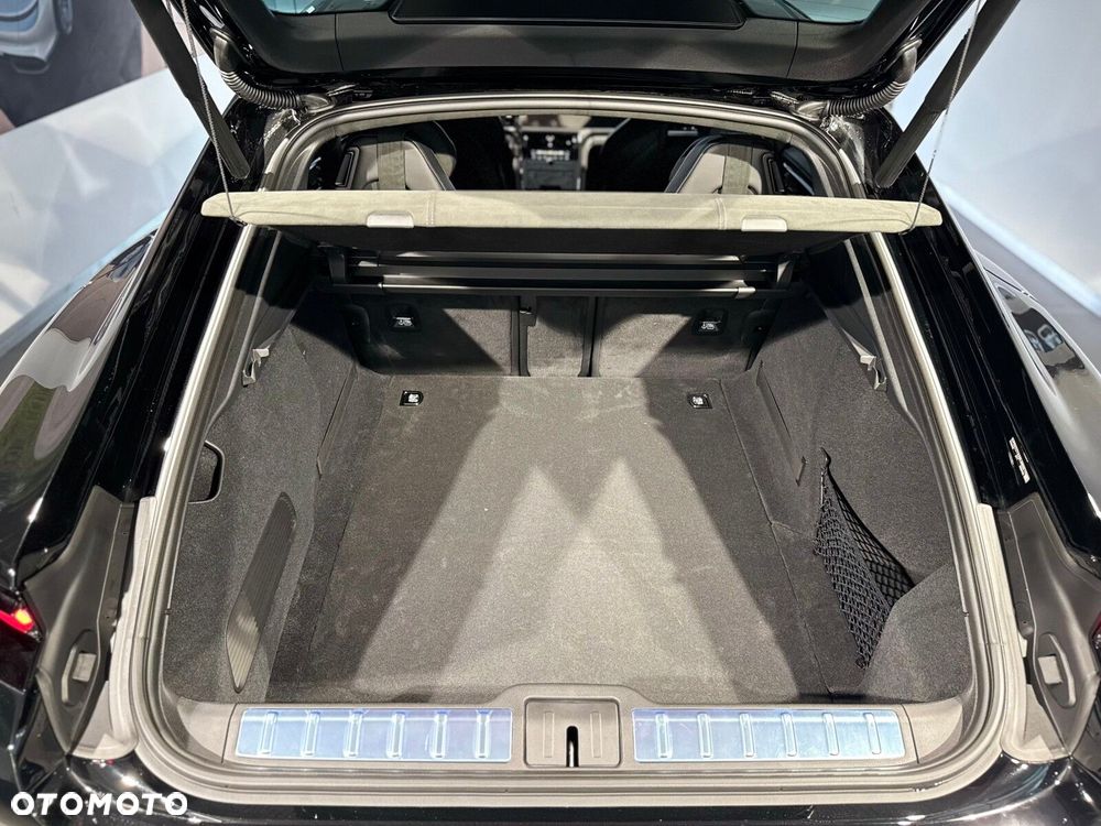 Porsche Panamera - 12