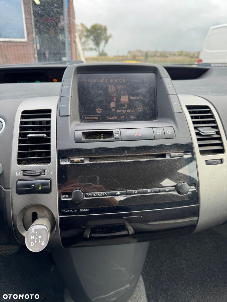 Toyota Prius 1.5 VVT-i Prestige - 15