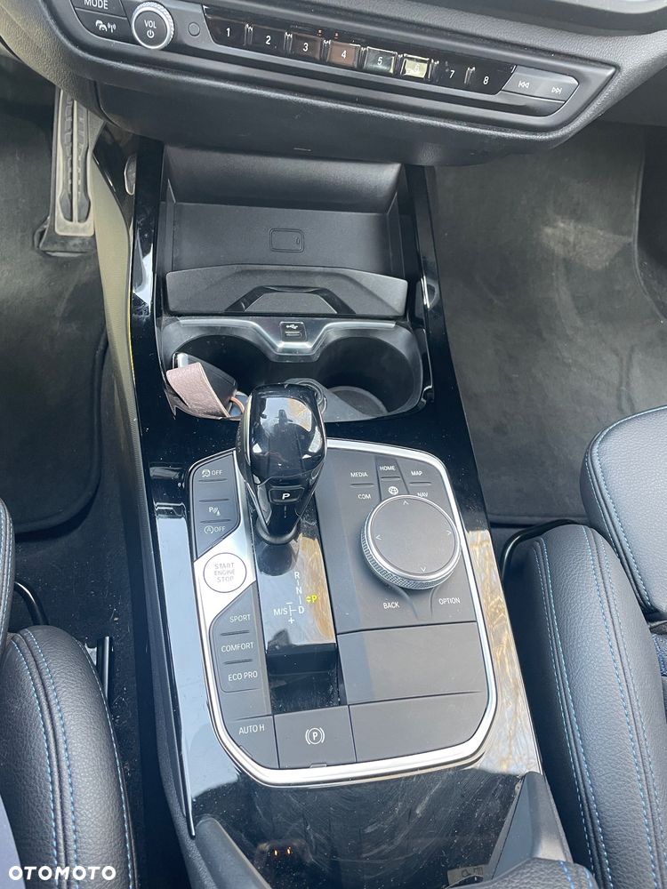 BMW Seria 1 118i - 11