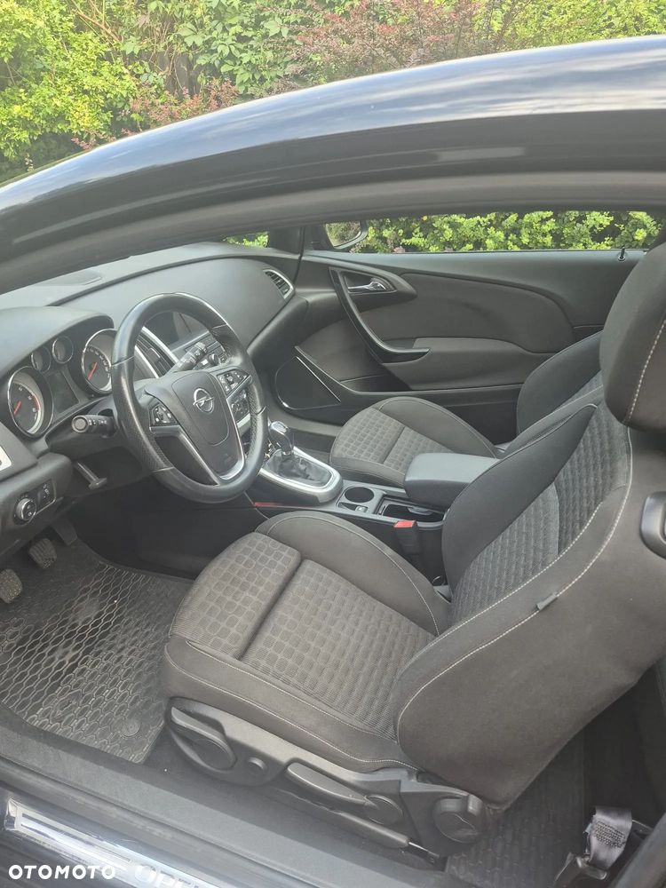 Opel Astra - 10