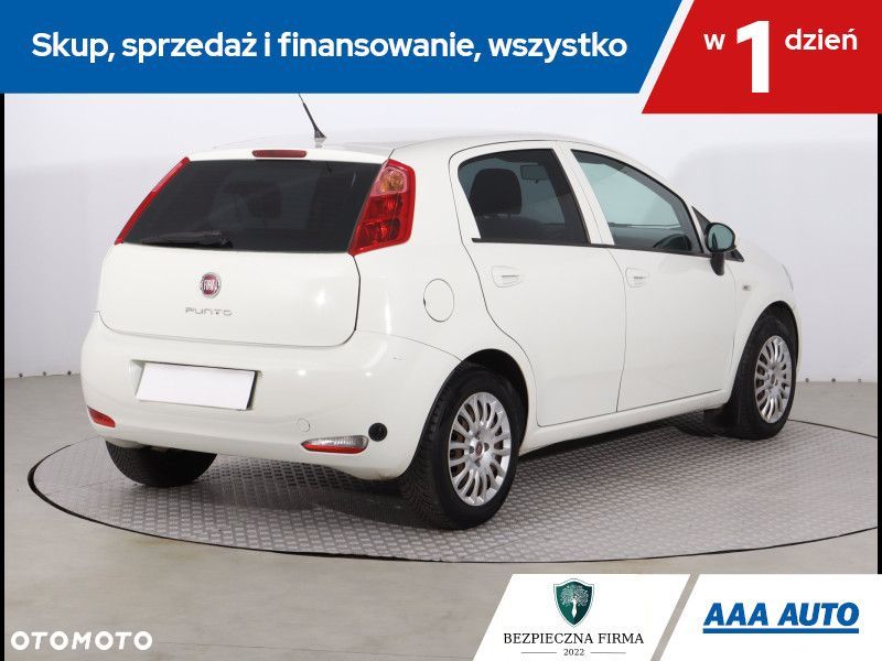 Fiat Punto 2012 - 6