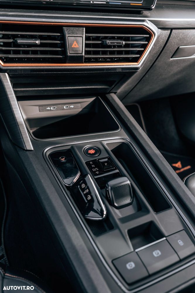 Cupra Formentor 1.4 e-HYBRID PHEV VZ - 31