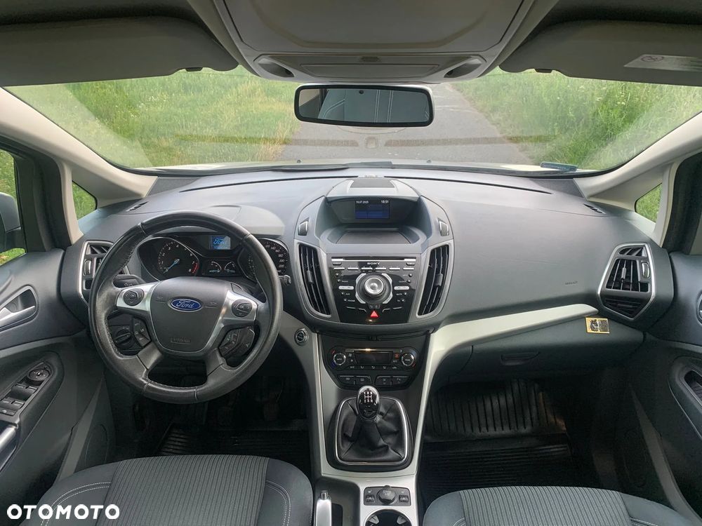 Ford C-MAX 1.6 Ti-VCT Titanium - 11