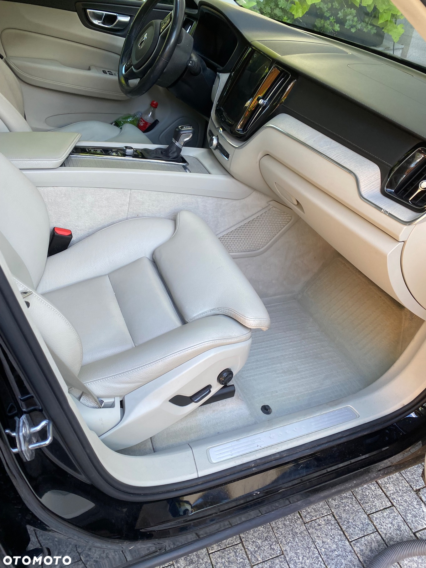 Volvo XC 60 D4 Inscription - 9