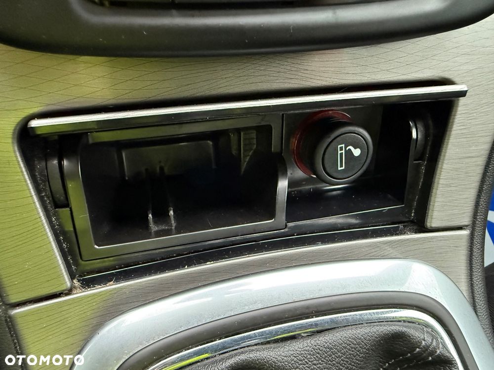 Opel Insignia 1.6 Design Edition - 37