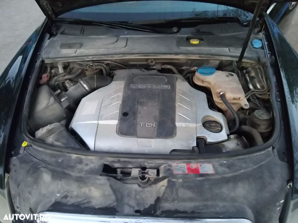 Dezmembrari  Audi A6 (4F, C6)  2004  > 2011 3.0 TDI quattro Motorina - 8