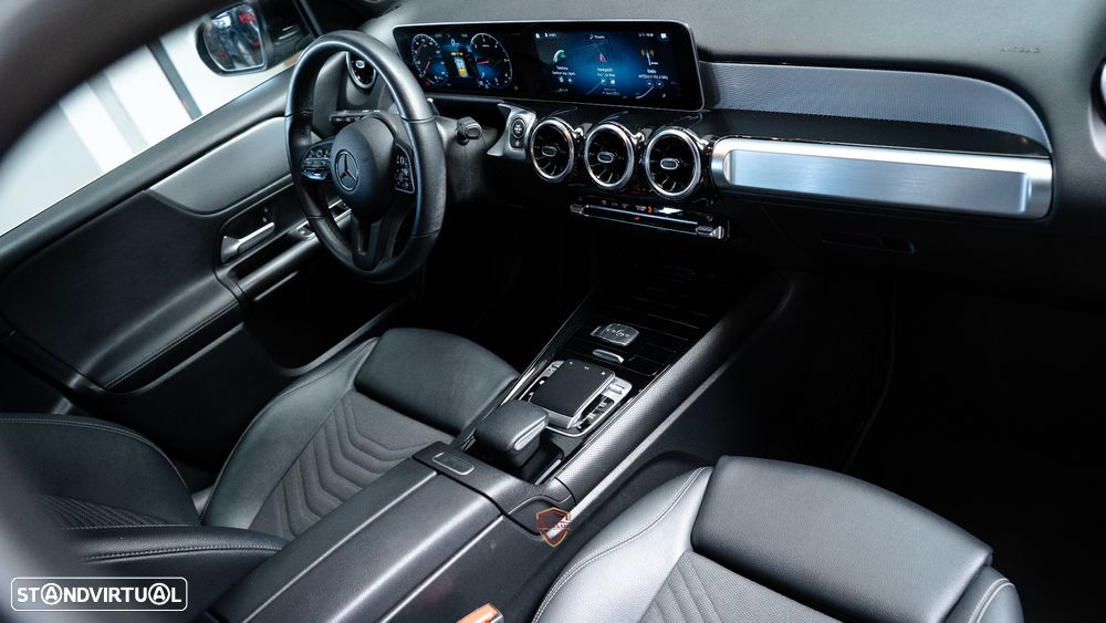 Mercedes-Benz GLB 180 d - 28