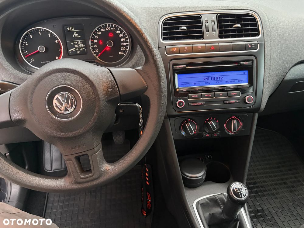 Volkswagen Polo 1.2 TSI Blue Motion Technology Comfortline - 24