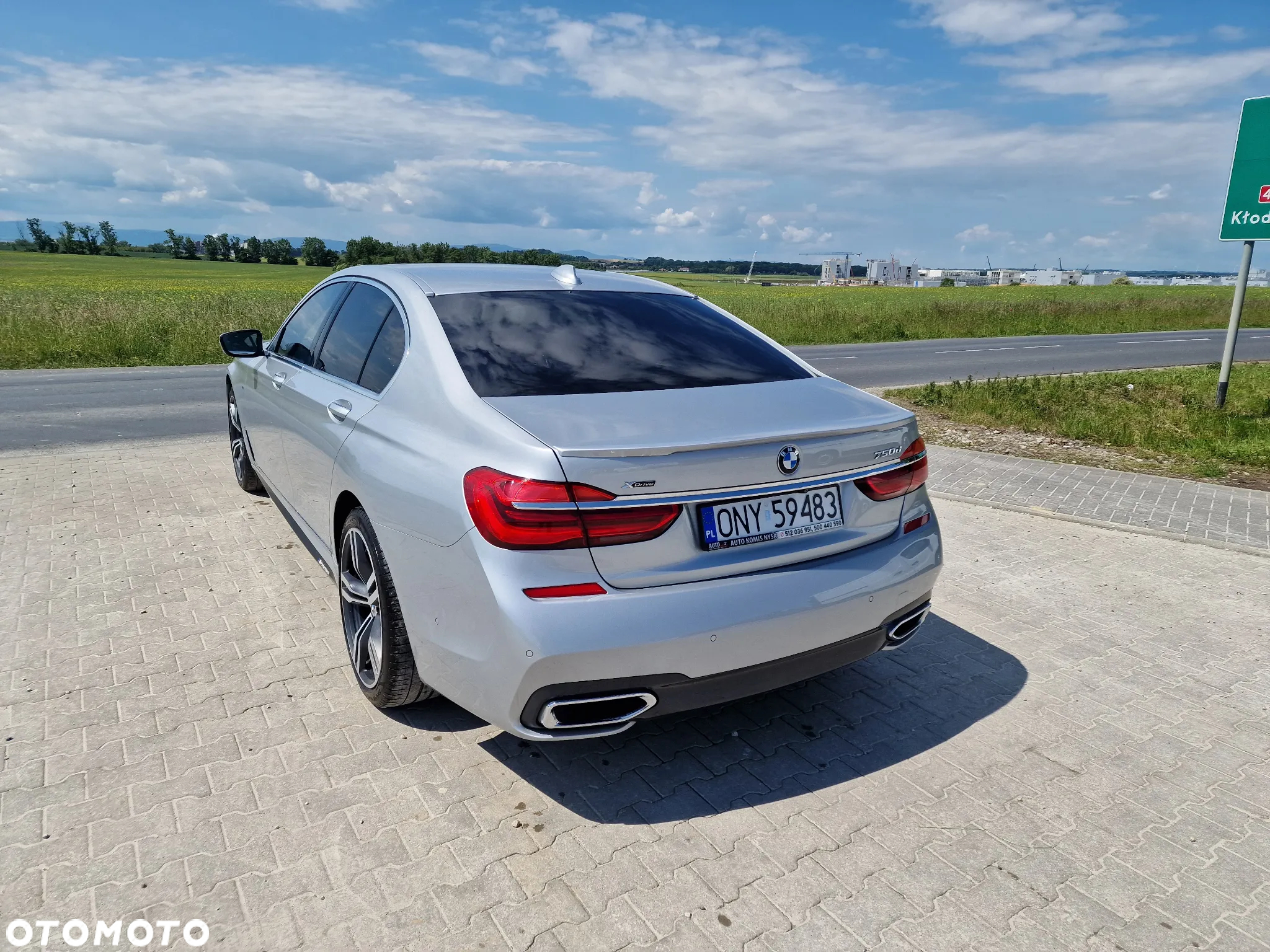 BMW Seria 7 750Ld xDrive - 13