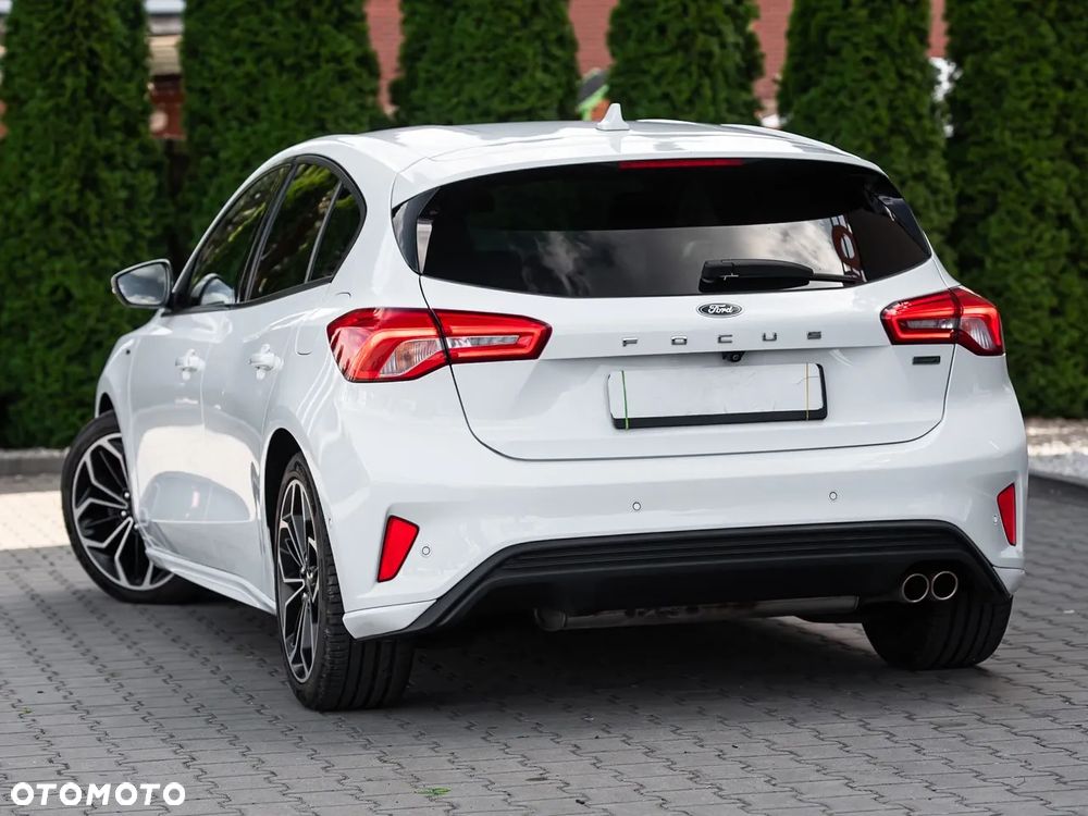 Ford Focus 1.0 EcoBoost ST-Line - 8