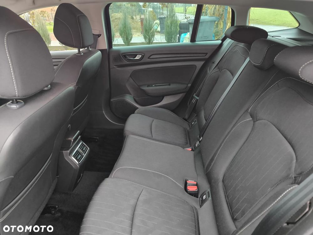 Renault Megane 1.3 TCe FAP Limited EDC - 3