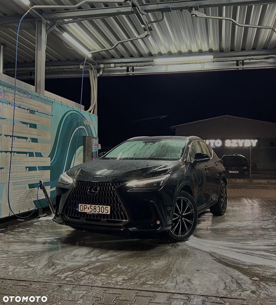 Lexus NX 350h Business AWD - 3